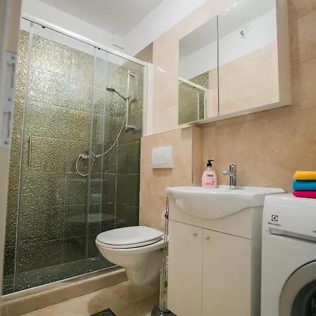 公寓 With A Parking Space - 13025